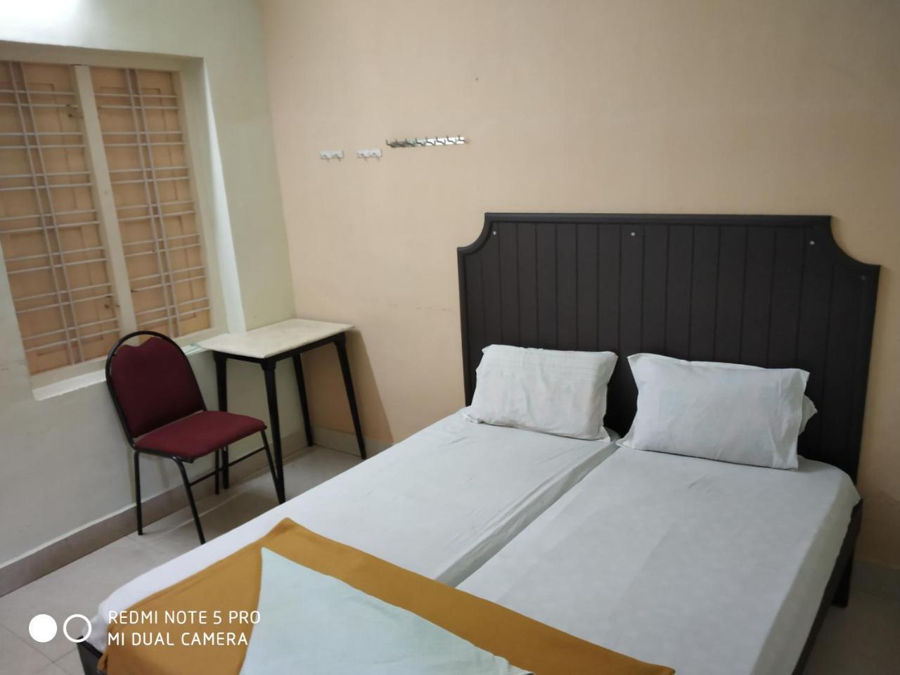 Hotel Woodlands Chottanikara Экстерьер фото